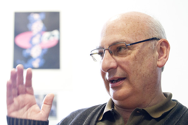 Francis Mojica, en un momento de la entrevista. Foto: JOAQUÍN P. REINA