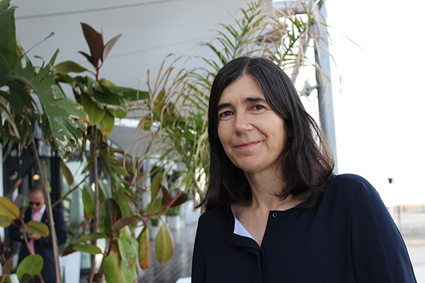 María Blasco, directora del CNIO, en el Puerto de Alicante. Foto: redacción HdL