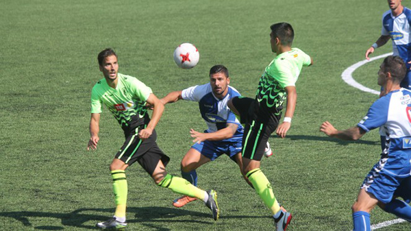 Momento del encuentro entre el Hércules CF y el Ebro en la Segunda División B. Foto: Hércules CF