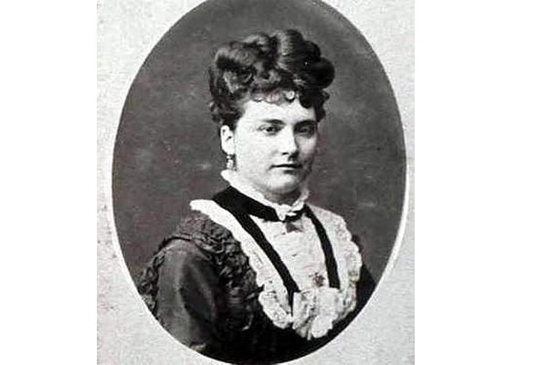 Matilde P&eacute;rez Moll&aacute;, primera alcaldesa de Espa&ntilde;a (20minutos.es)